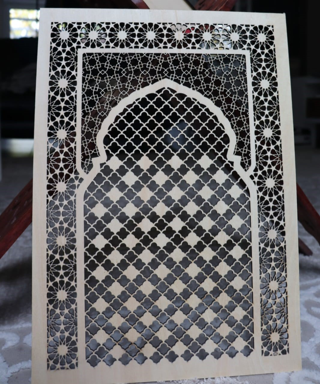 porte arabe en bois découpé panneau marocain art islamique decoration murale orientale ramadan artsanat traditionnel