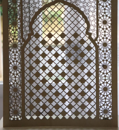 porte arabe en bois découpé panneau marocain art islamique decoration murale orientale ramadan artsanat traditionnel