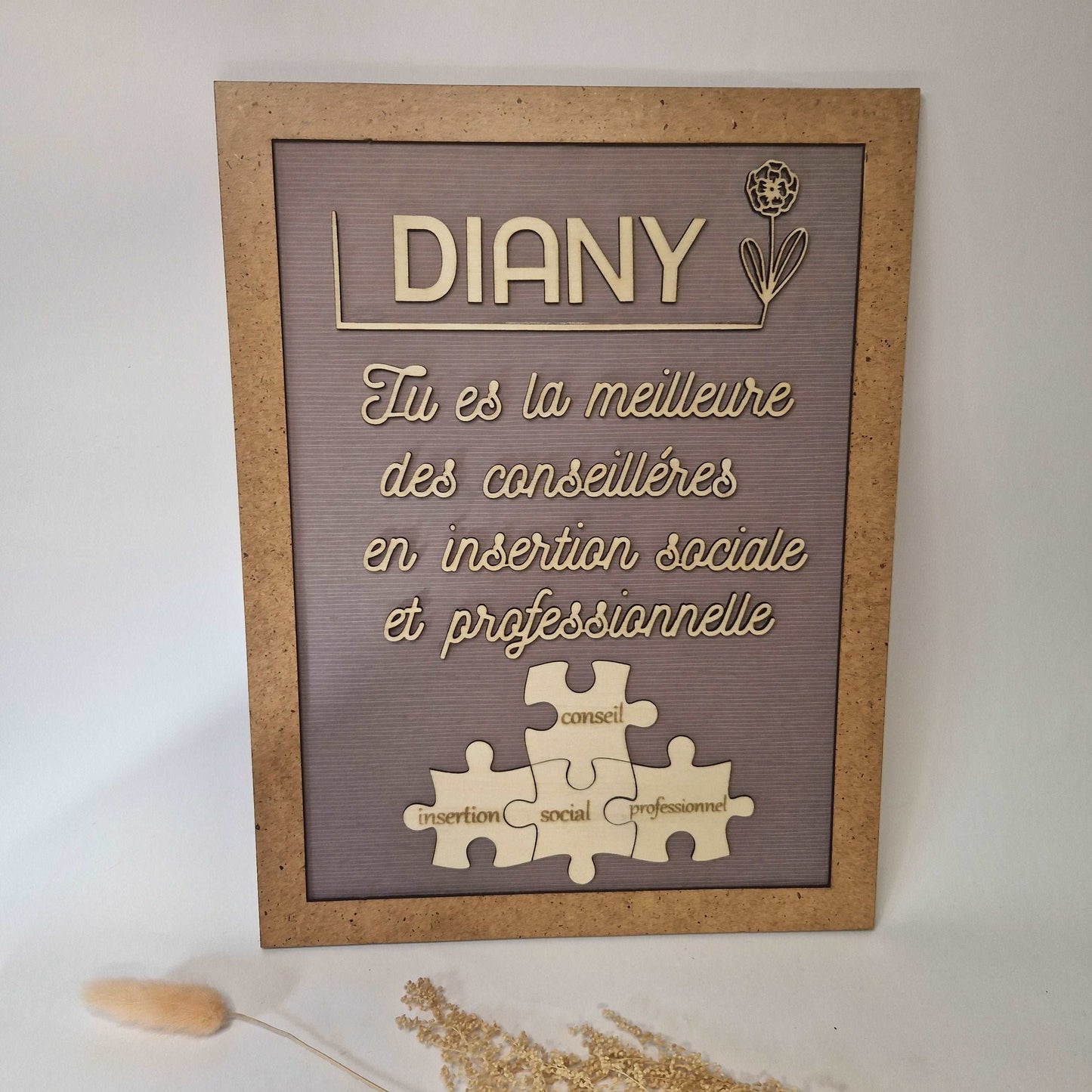 cadre en bois prenom lettre decoupee puzzle personnalisable cadeau homme femme famille decoration murale