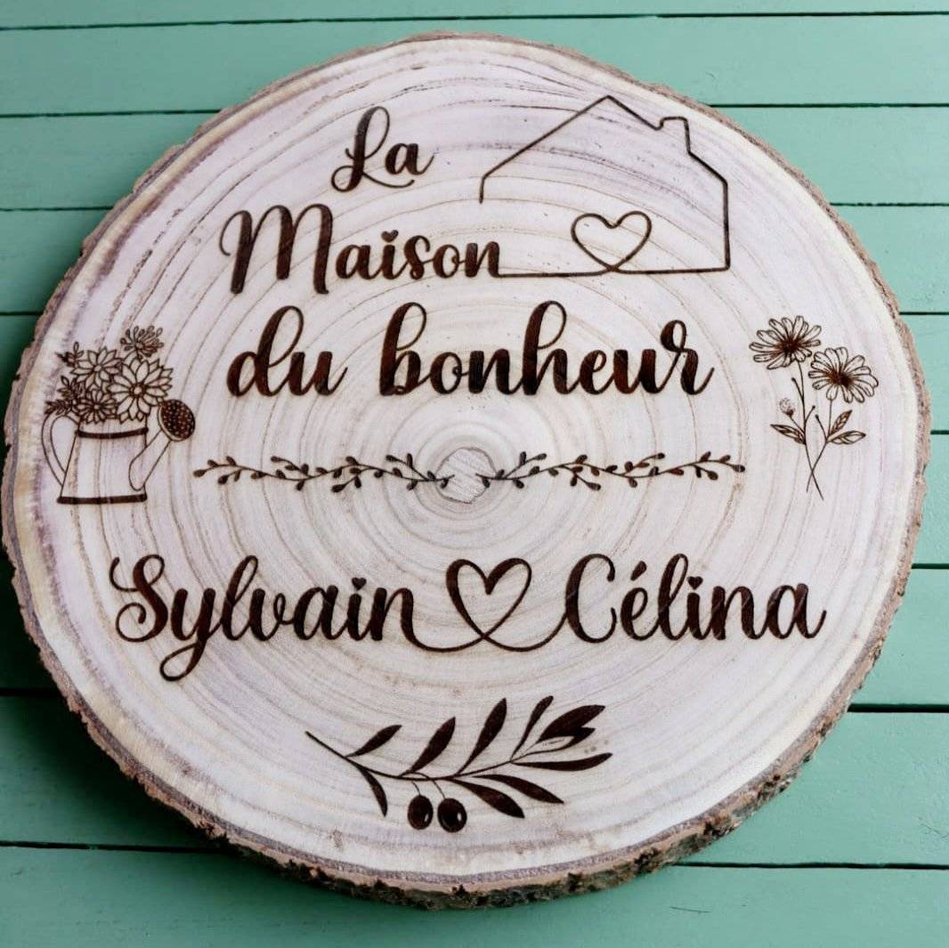 rondin de bois la maison du bonheur personnalisé cadeau famille