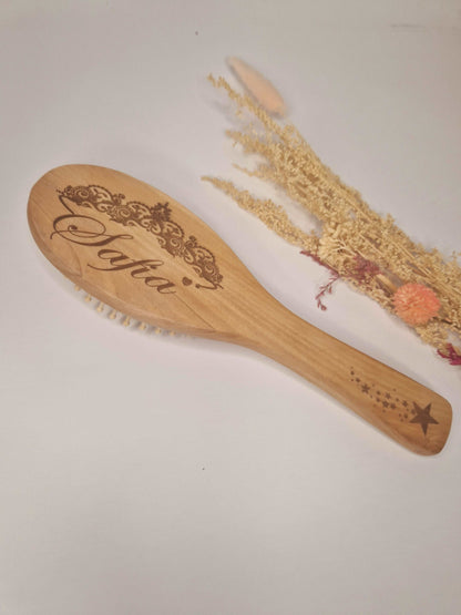 mon objet personnalisé : brosse à cheveux en bois prénom gravé idée de cadeau noël fille ado 10 11 12 13 14 ans femme personnalisable 