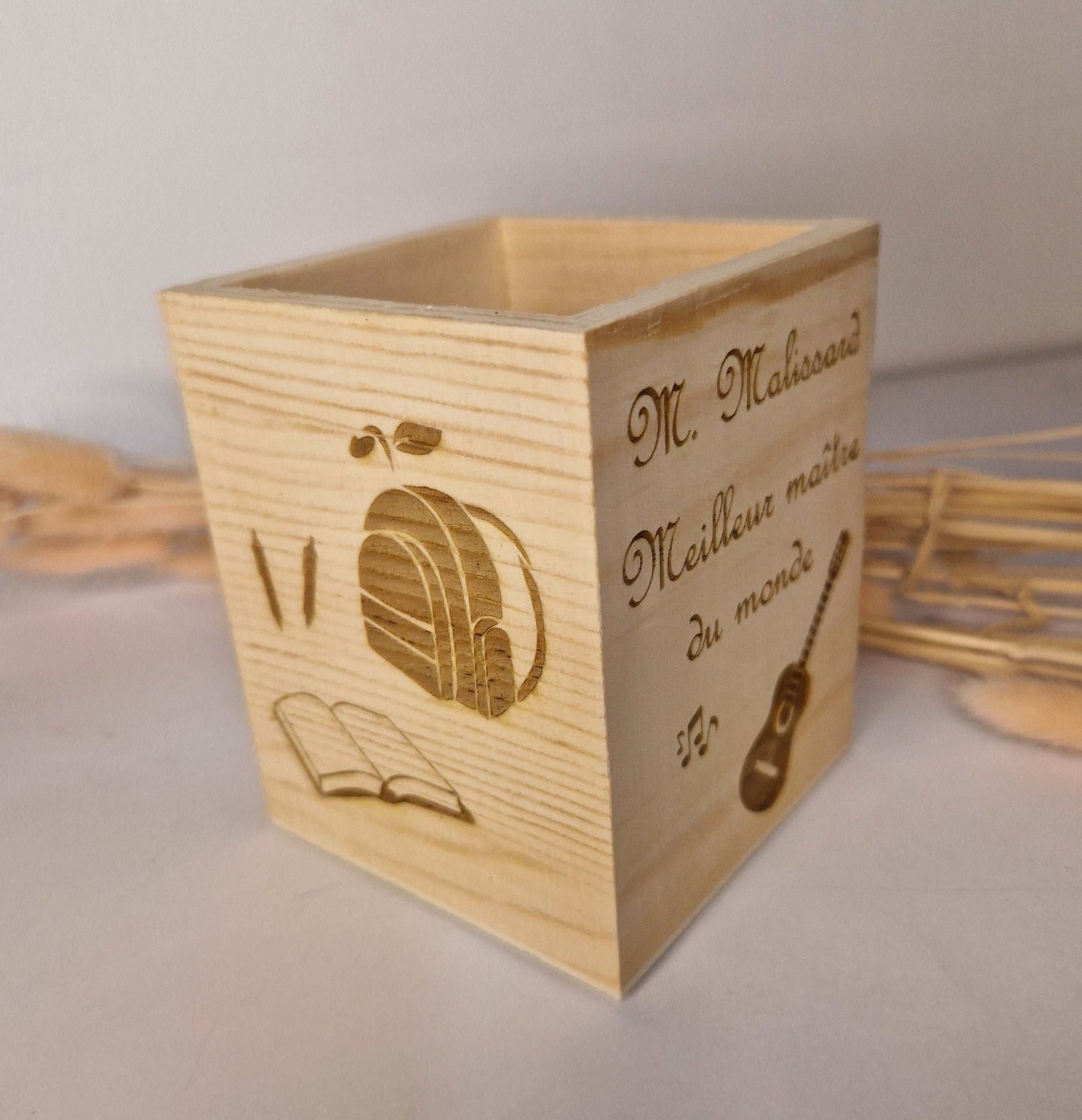 Pot à crayon en bois, texte et motifs personnalisés - Mon Objet Personnalisé