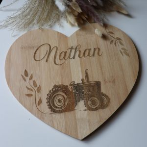 Grande Planche en forme de Coeur en bois personnalisée 31x27cm