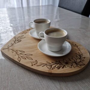 planche en bois en forme de coeur en bois grave personnalisable cadeau couple femme mon objet perso