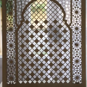 plaque en bois decoupee porte arabe art islamique personnalise cadeau musulman mon objet perso