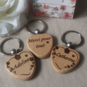 porte clé en bois personnalise cadeau mon objet perso