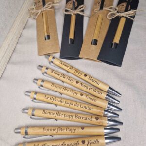 stylo en bois grave personnalisable idee cadeau papy mamie fete des grands pere cadeau invites goodies mon objet perso
