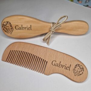 petit peigne et brosse en bois bebe gravé cadeau de naissance personnalise mon objet perso