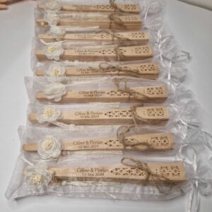 eventail cadeau femme personnalise en bois grave mon objet perso