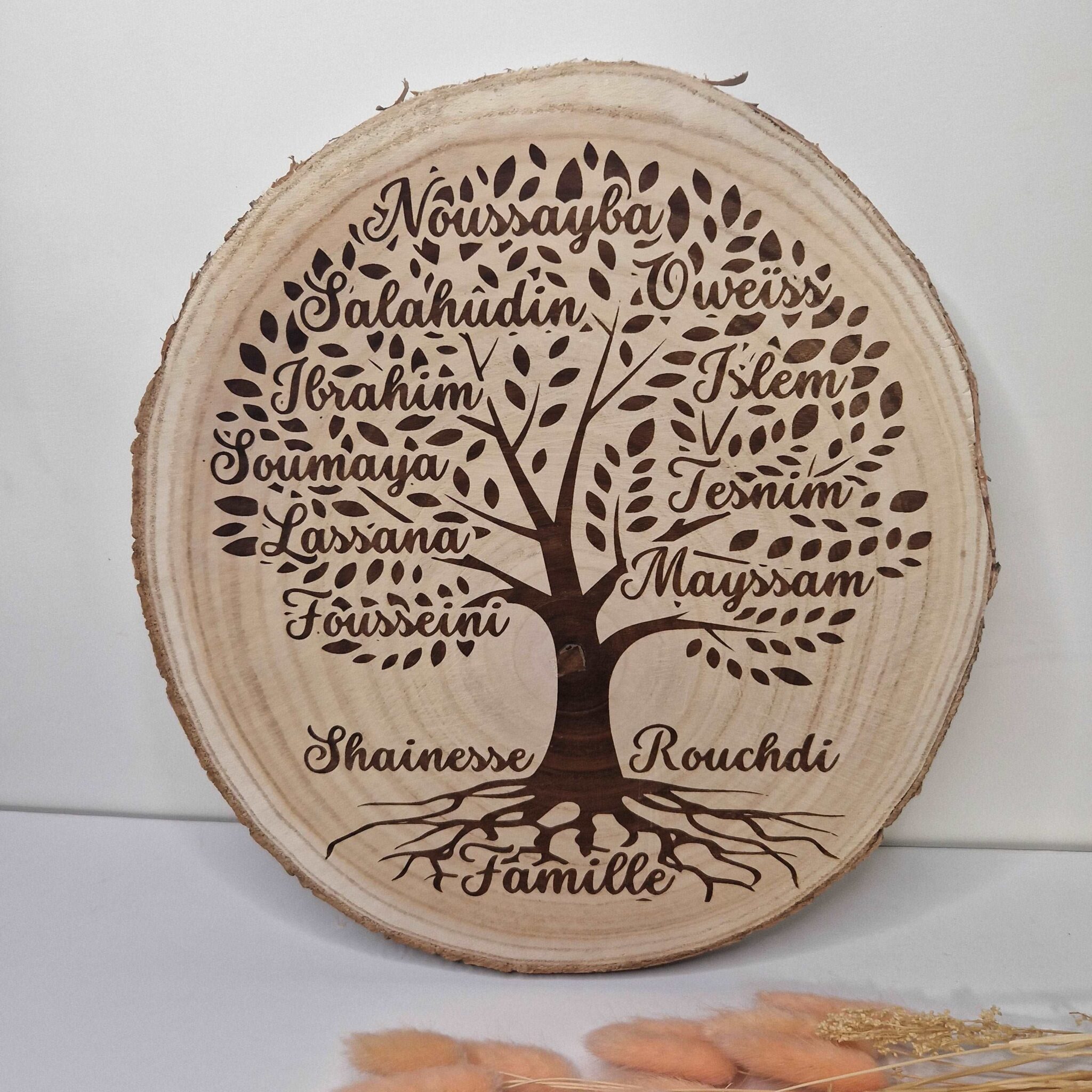 rondin de bois grave arbre genealogique personnalise cadeau famille mon objet perso