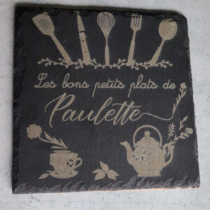 dessous de plat en ardoise prenom grave carre personnalise mon objet perso